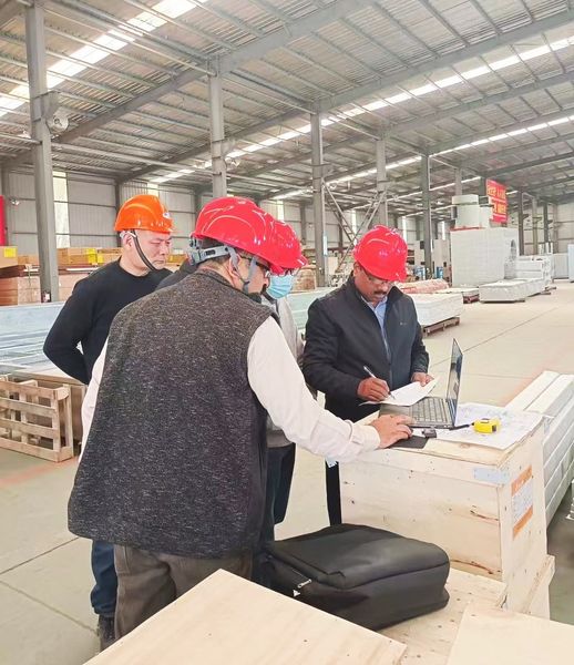 Zhejiang Huier Coating Environmental Protection Equipment Co., Ltd linea di produzione del fabbricante