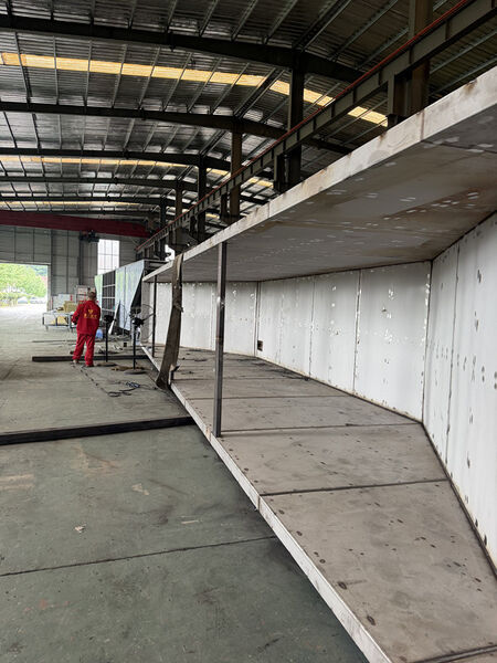 Zhejiang Huier Coating Environmental Protection Equipment Co., Ltd linea di produzione del fabbricante